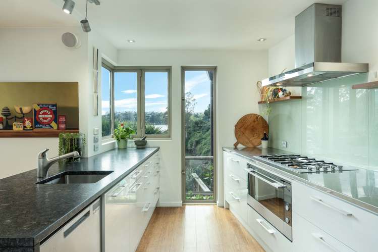 5 Cove Street Roseneath_12