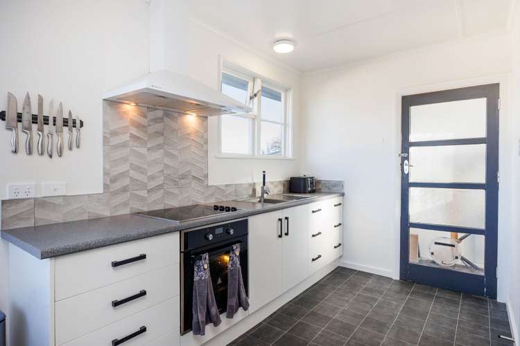 2 Avon Terrace Roslyn_7