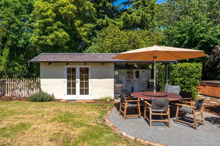 77 Covent Drive Stoke_15