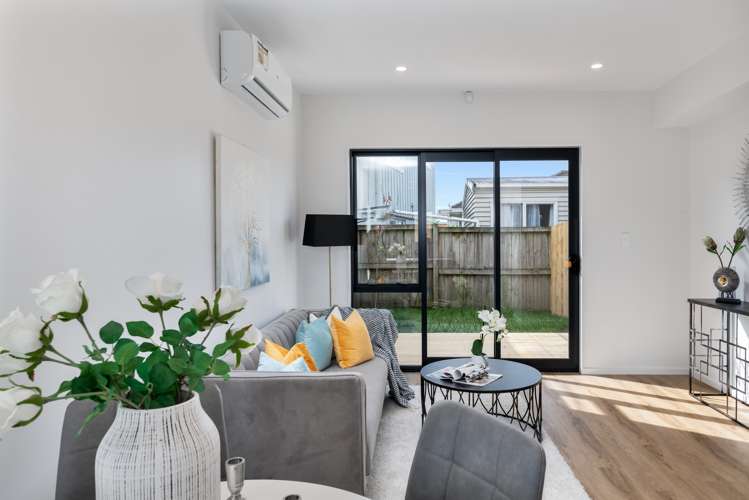 6/285 Te Atatu Road Te Atatu South_2