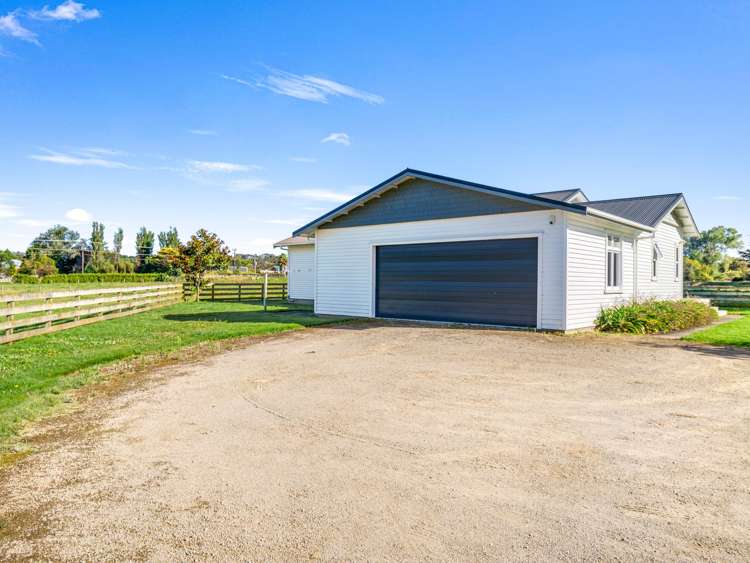114 Fox Road Westmere_10