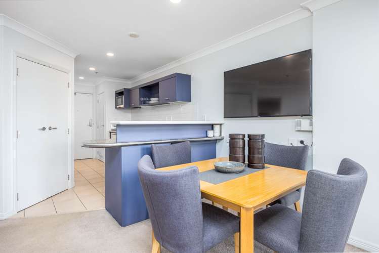 1q/100 Greys Avenue Auckland Central_13