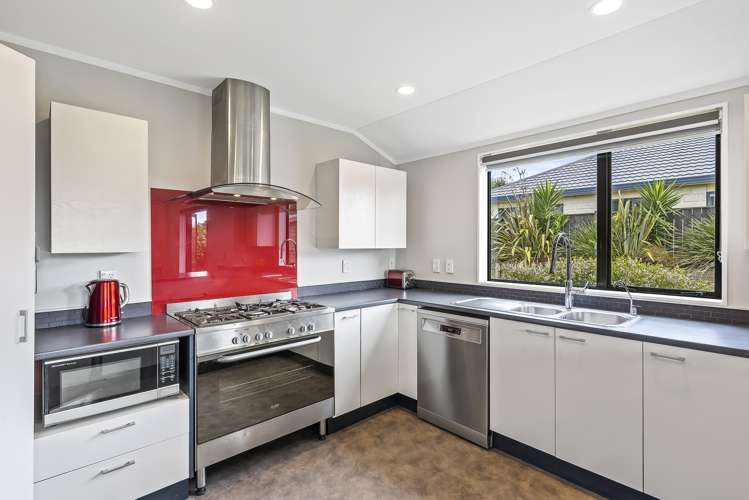 58 Guildford Drive Paraparaumu_13