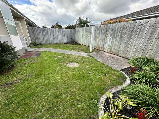 2/80 Charles Street Waltham_2