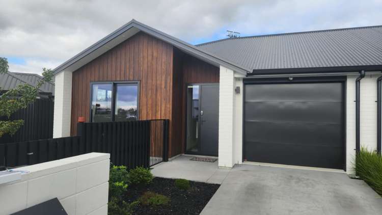 53 Huriana Crescent_0
