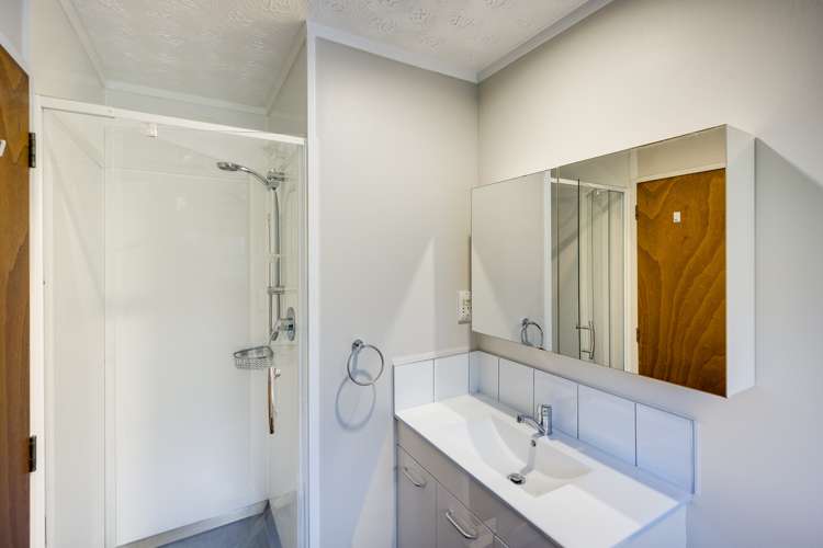 4 Alley Place Taradale_11