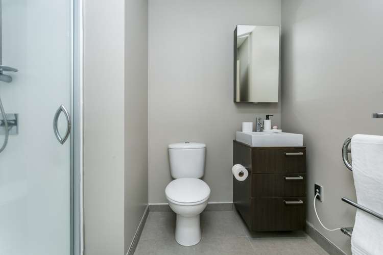 202a/130 Anzac Street Takapuna_12