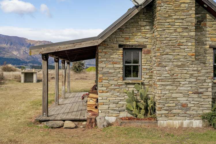 66 Te Awa Road Albert Town_17