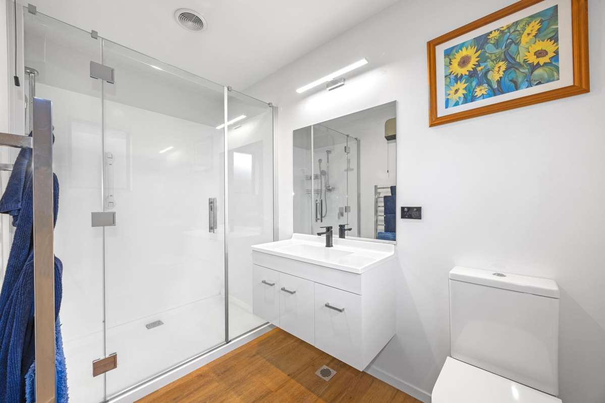 23 Royal Way_1