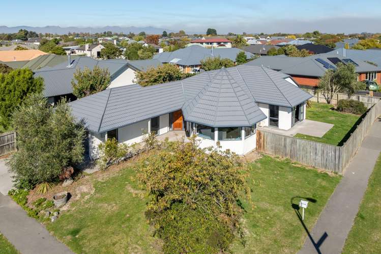 1 Courtfield Close Parklands_20