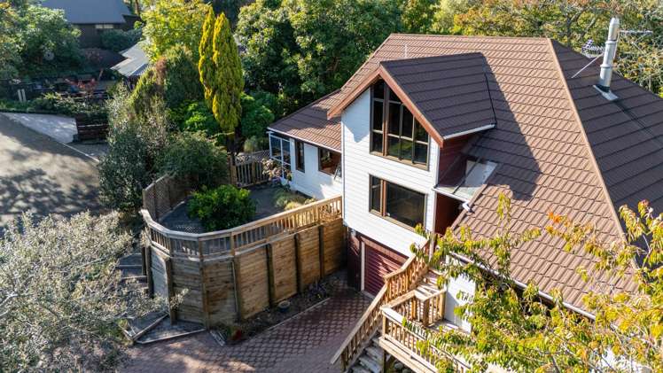 21b Sequoia Grove Merrilands_2