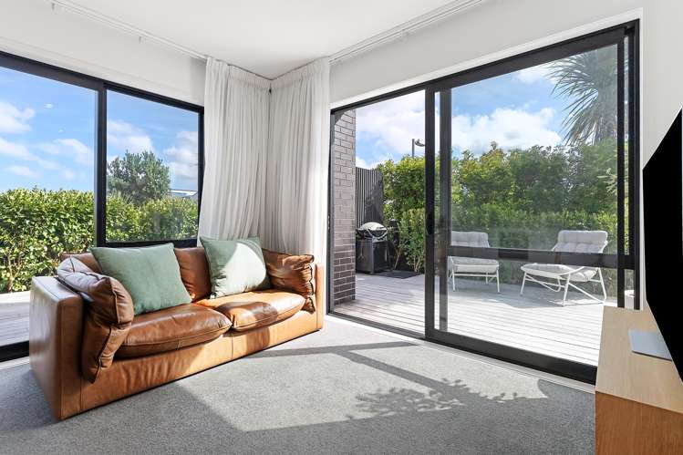 49 Waka Moana Drive Hobsonville_7