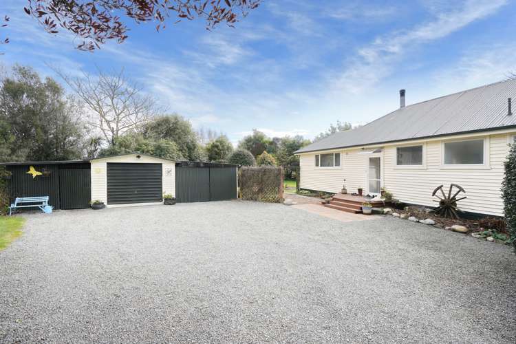 1437 Selwyn Lake Road Leeston_18
