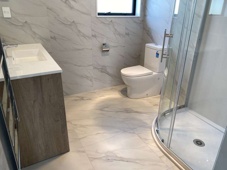 14A Whitford Avenue Mount Wellington_6