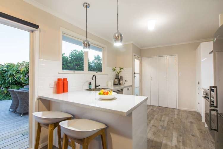 41 Rewarewa Road Te Atatu Peninsula_9