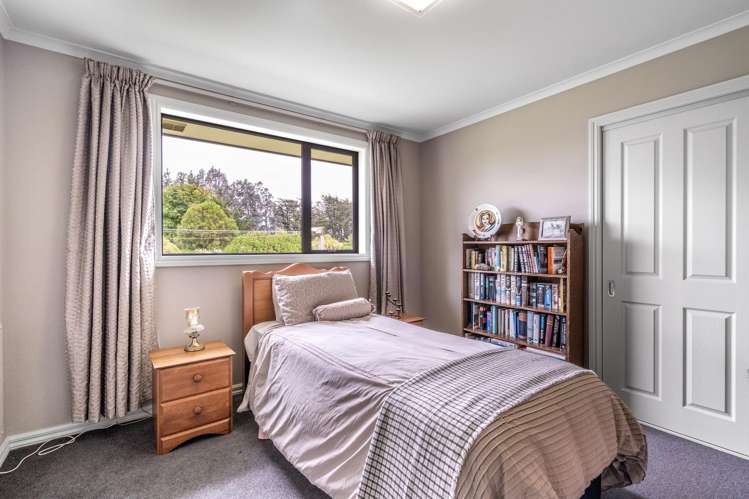 12 Wilcox Road Seaward Bush_12