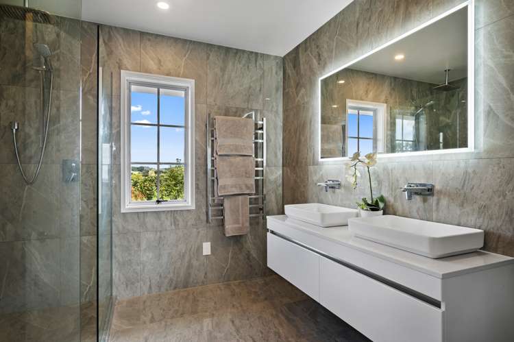 34 Cherrington Road Clevedon_14