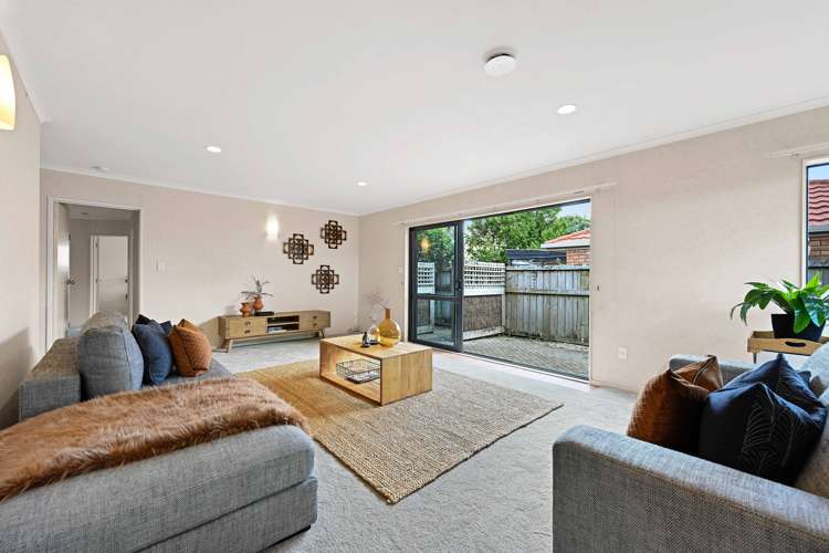 199 Thomas Road Rototuna North_9