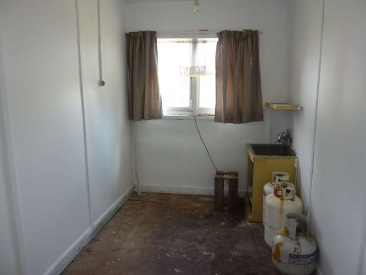 22 Banbury Street Waimangaroa_9