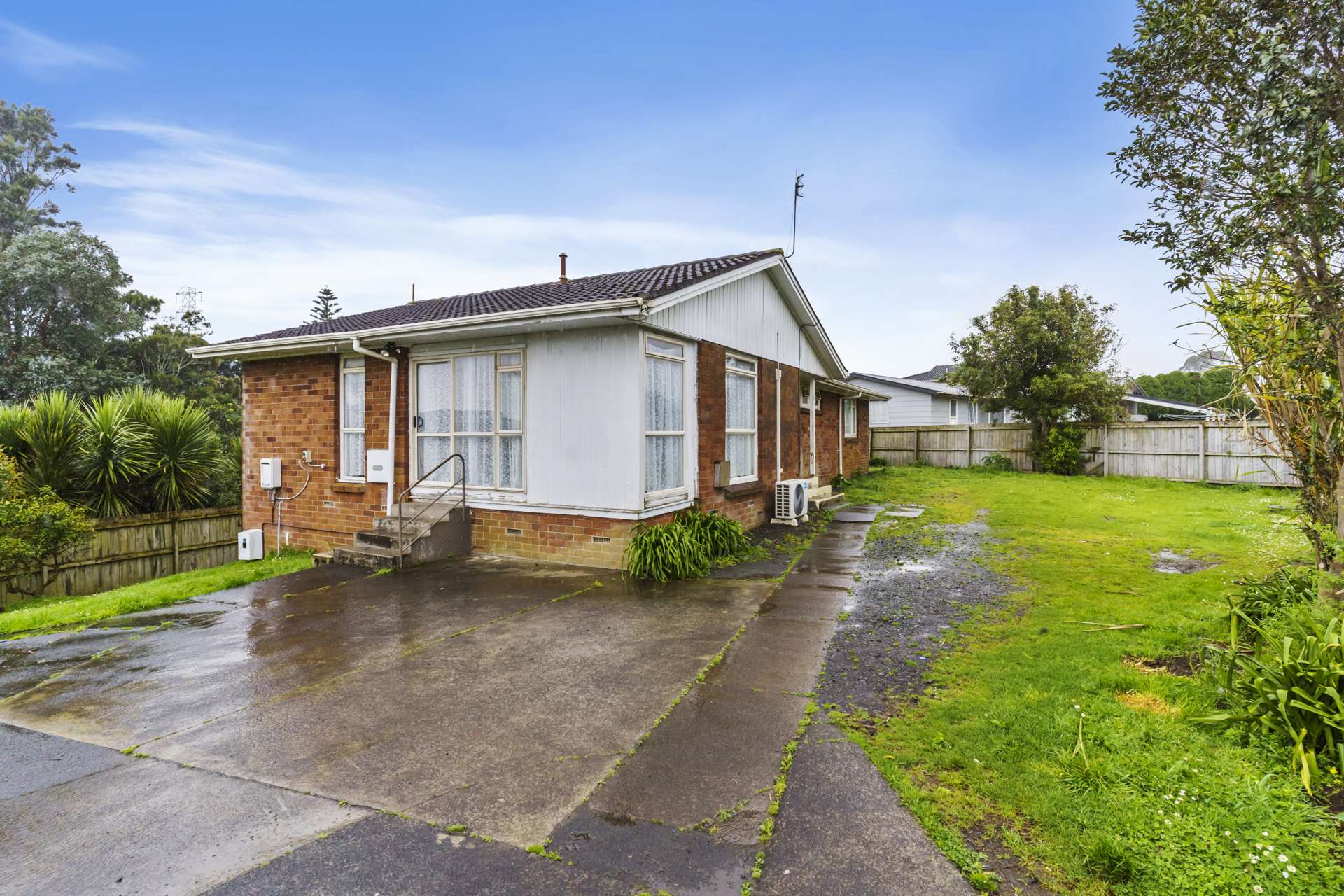 82 Chelburn Crescent Mangere East_0