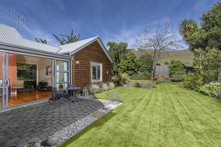 121 Meadowstone Drive Wanaka_25