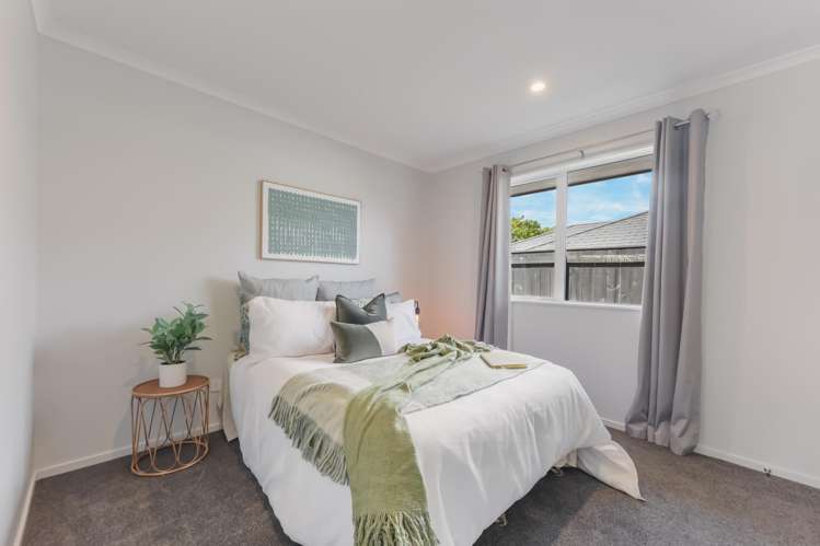 15 Oakdale Grove Richmond_15