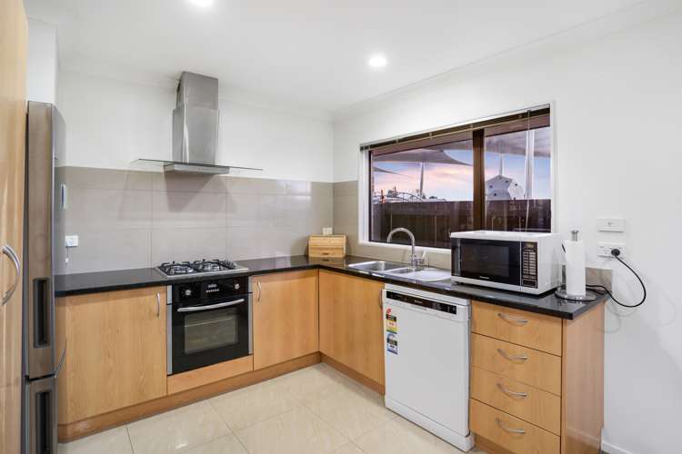 1 Old Park Place Takanini_3