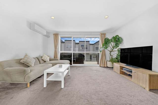 9/70A Barrack Road Mt Wellington_2