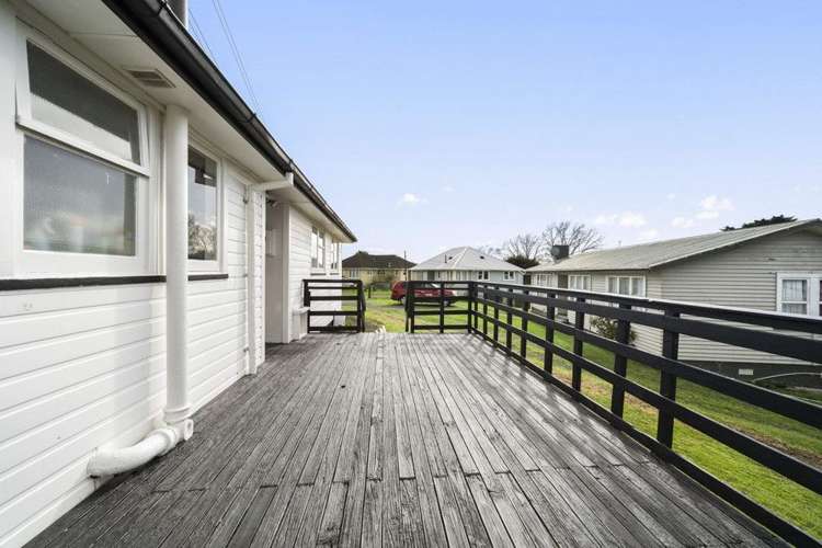 7 Sutcliffe Place Otara_8