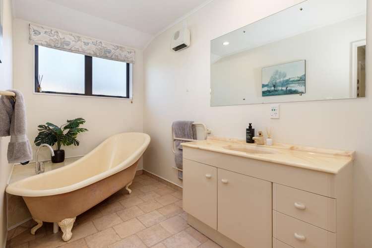 16 Springswood Grove Springlands_14