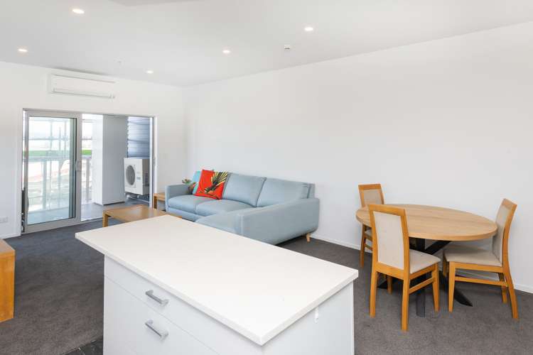 307/4 Reads Quay Gisborne Central_12