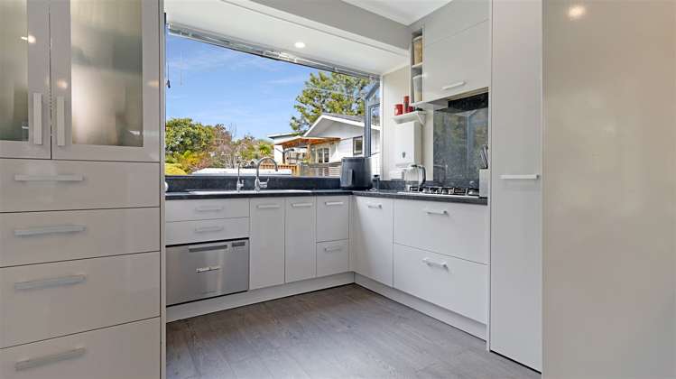 36 Glynnbrooke Street Te Atatu South_11