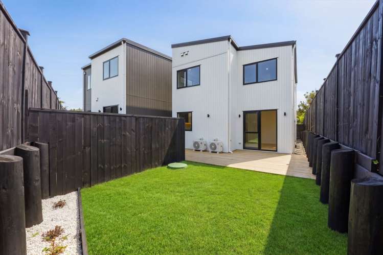 13E Meadway Sunnyhills_7