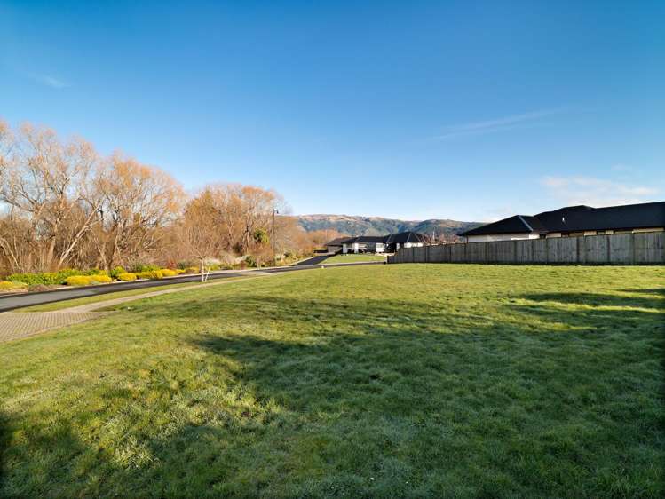4 Three Kings Court Outram_6