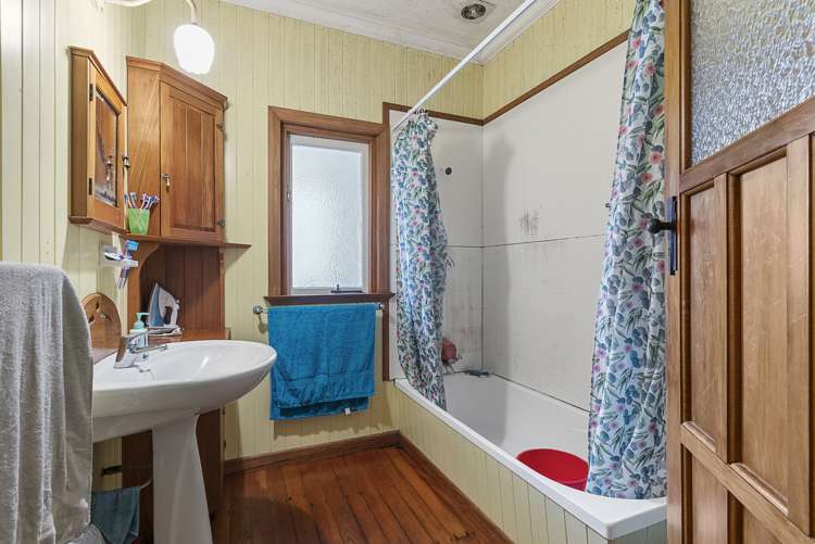 293 Massey Road Mangere East_18