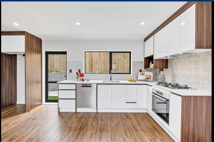 8/50 Tiverton Road_2