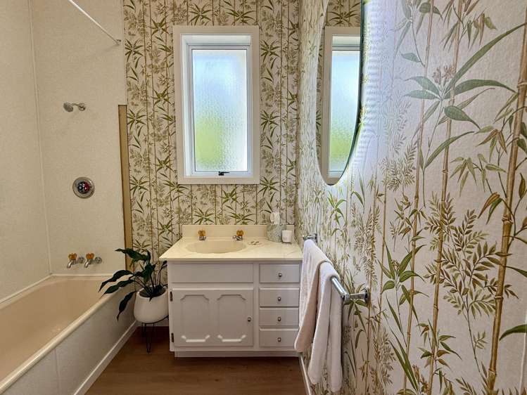 607 Tweed Street Newfield_26