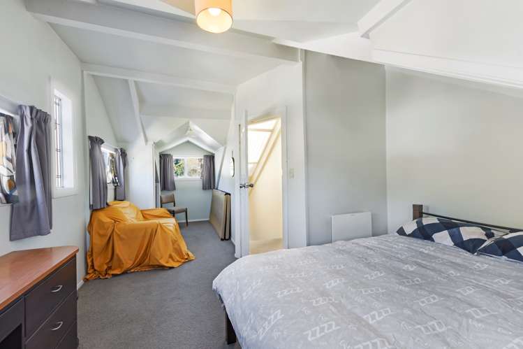 75 Toi Toi Street Toi Toi_13