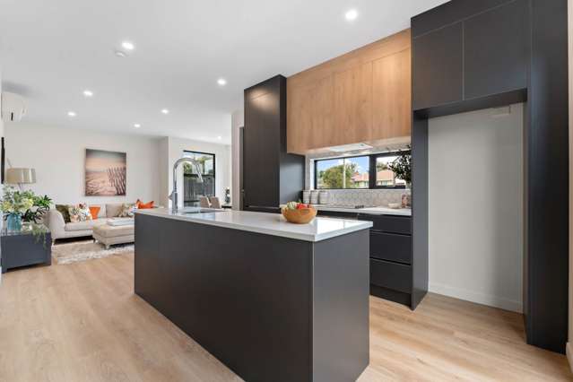 10A Serjeant Street Henderson_2