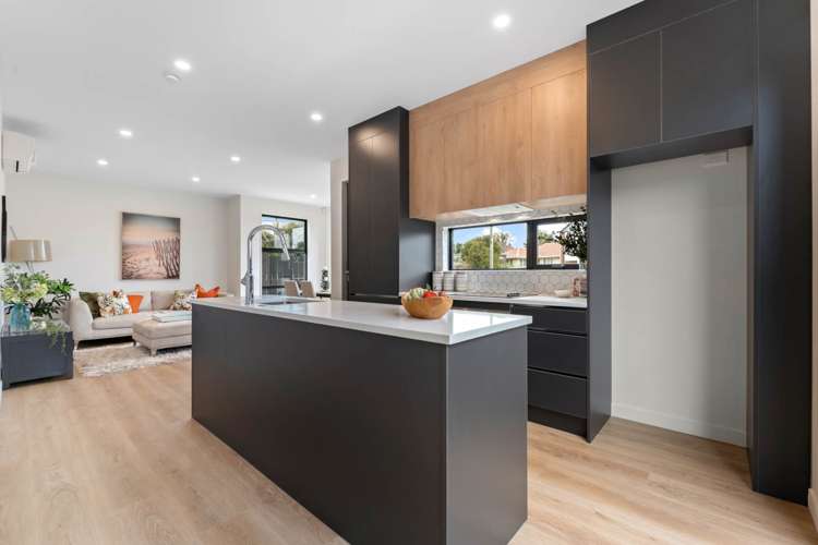 10A & 10D Serjeant Street Henderson_6