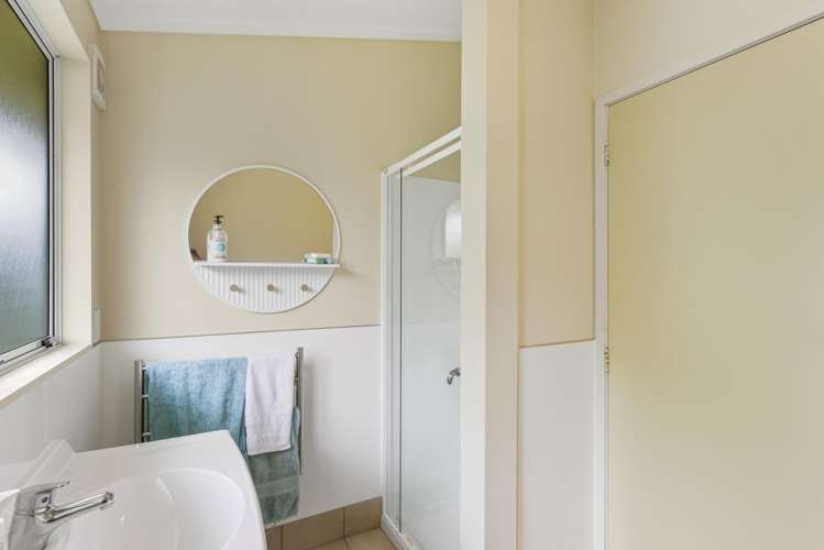 13 Grange Park Avenue Raumati South_17