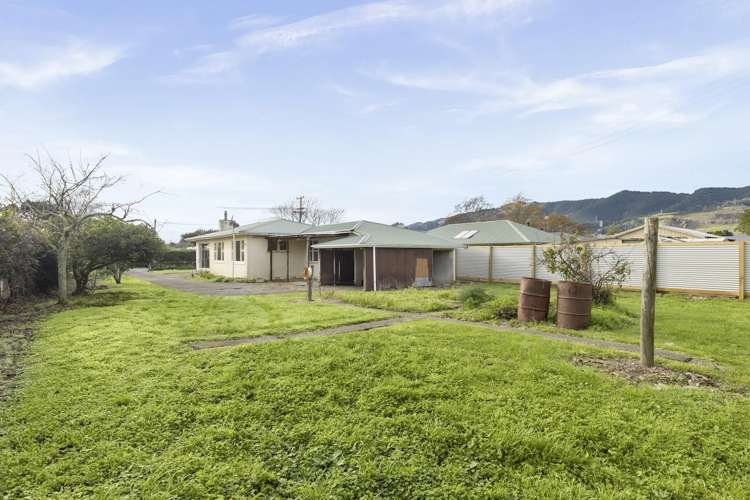 242 Ranzau Road Hope_1