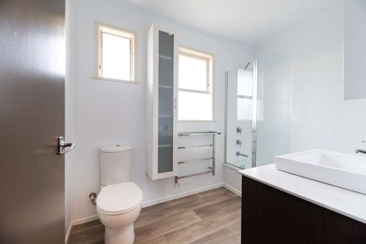 13 Wordsworth Road Manurewa_7