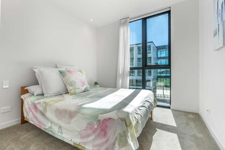 205/223B Green Lane West Epsom_16