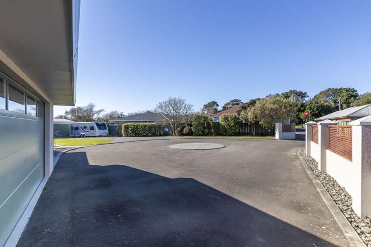 76a Smart Road Glen Avon_12