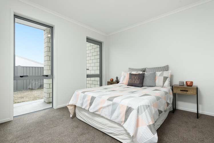 10 Te Ranga Memorial Drive Pyes Pa_12