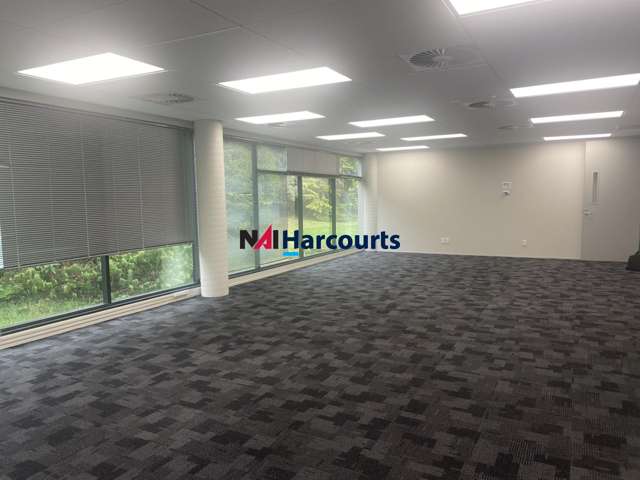 Rosedale Office Suite in a Top Location