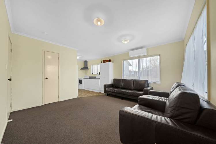 14 Prior Place Glendene_25