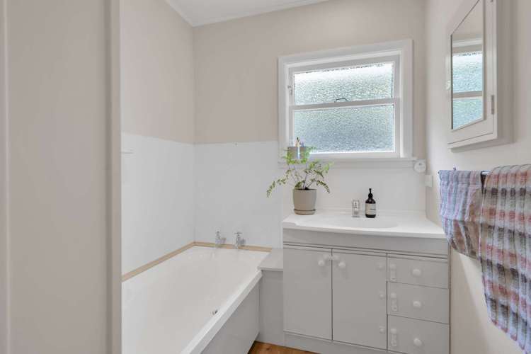 83a Toi Toi Street Toi Toi_12