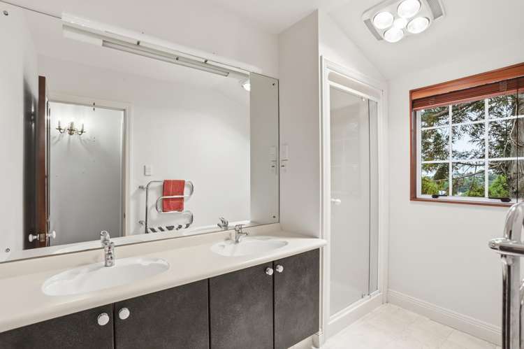 52 Daffodil Street Titirangi_26